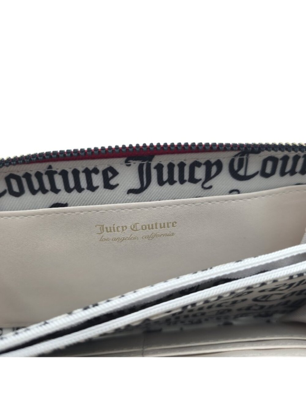 Juicy Couture Red Embossed Zip Around Wallet Crown Heart Logo Wristlet Clutch - Picture 4 of 4
